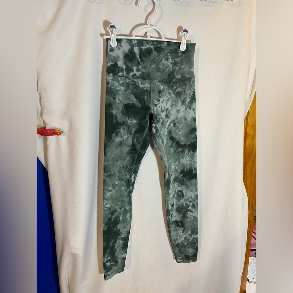 Lululemon Align High-Rise leggings, Diamond Dye Starlight Smoked Spruce, size 6
